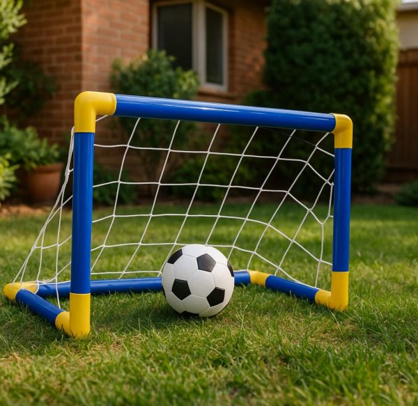 kit mini golzinho + bola + bomba para meninos infantil futebol Pais & Filhos cor azul